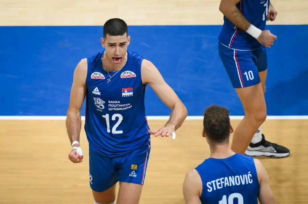 差距一目了 差距一目了